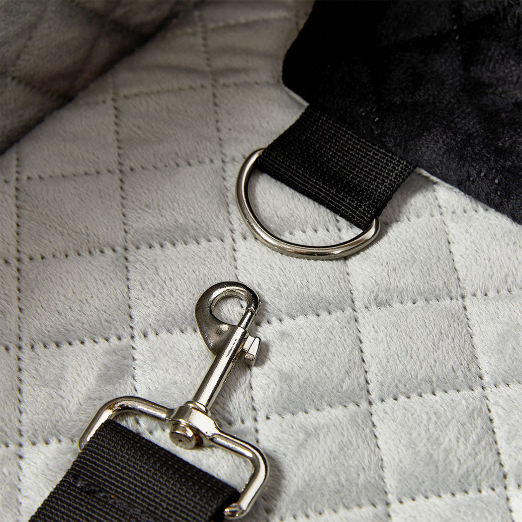 Pawz koiran turvaistuin autoon – turvavyöllinen matkavuode lemmikille